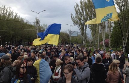 У Донецьку на мітингу за Єдину Україну напали сепаратисти