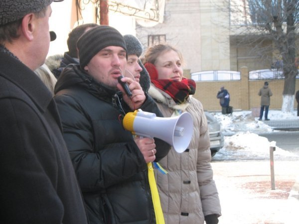 У Луцьку - пікет міліції. ФОТО. ВІДЕО