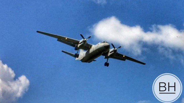 У Луцьку сфотографували літак-лабораторію