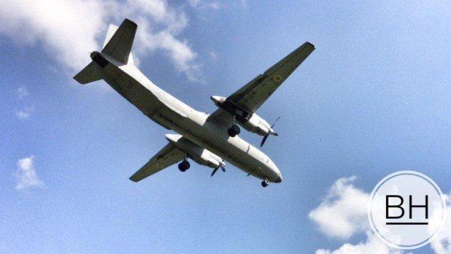 У Луцьку сфотографували літак-лабораторію