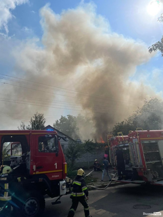 У Луцьку на вулиці Декабристів – пожежа. ФОТО