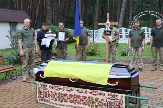 У Луцькій громаді попрощалися з Героєм Олександром Козинцем