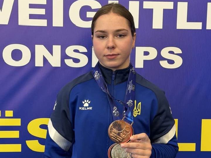 Волинянка здобула бронзу на чемпіонаті Європи з важкої атлетики. ФОТО