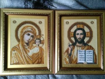 Волинянку, яка хотіла купити вишиті ікони через інтернет, «кинули» на гроші