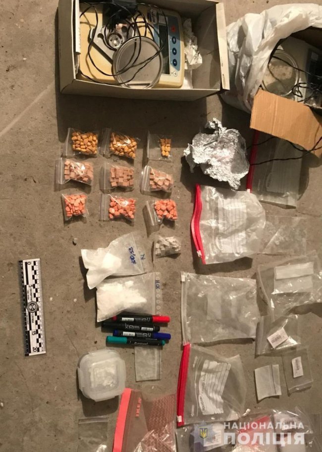 В одеських наркоторговців вилучили товару на 2 мільйони гривень. ФОТО. ВІДЕО