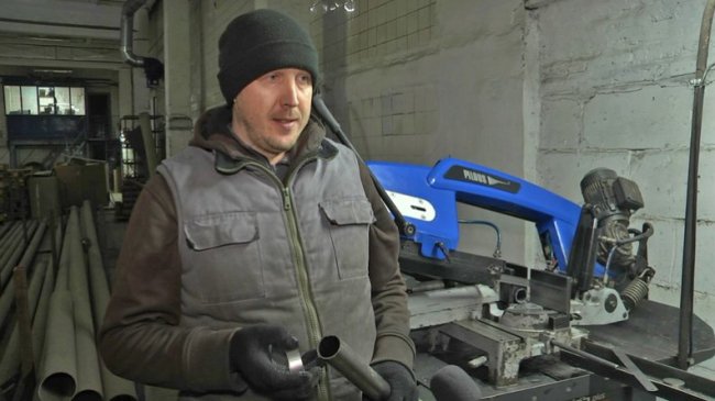 На Волині виготовляють спецпідставки під окопні свічки: для чого