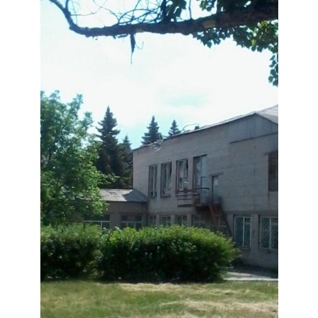 У Слов'янську люди живуть в бомбосховищах. ФОТО. ВІДЕО