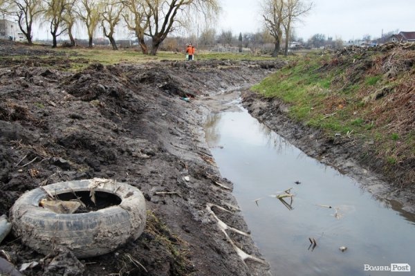 У Нововолинську відновлюють озеро