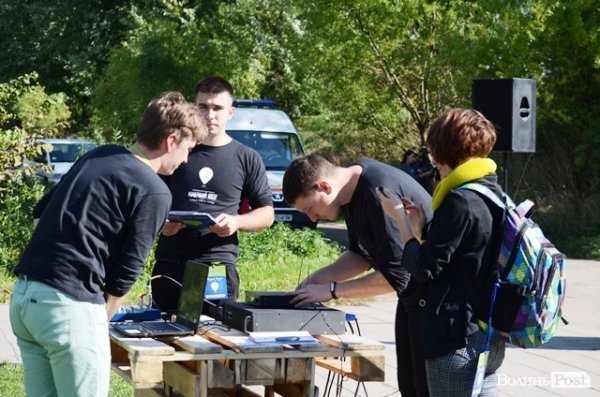 Відкриття театрального фестивалю «Мандрівний вішак - 2016» у Луцьку. ФОТО