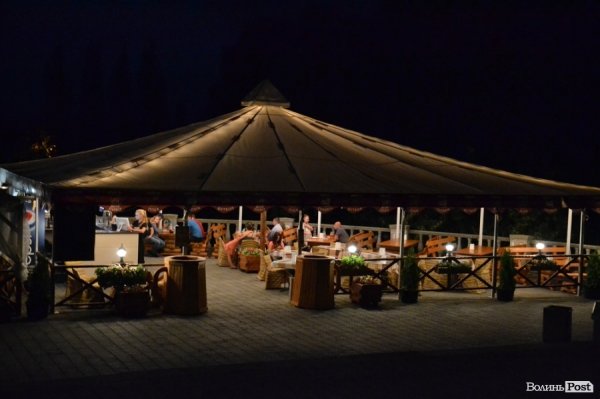 До Дня міста. Вечірній Луцьк. ФОТО