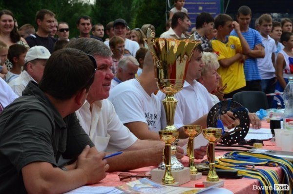У Луцьку думали, билися і мірялися. ФОТО