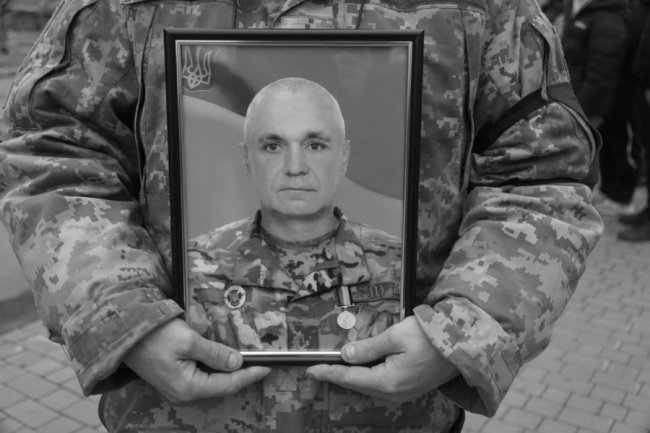 Загинув понад рік тому: на Волині попрощались із Героєм Олександром Келлером