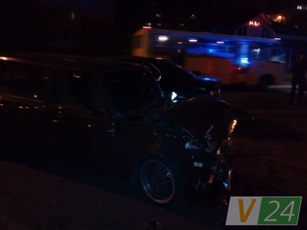 Аварія в Луцьку: ВАЗ протаранив BMW