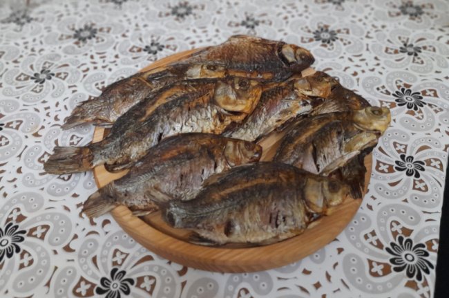 На Волині зберегли унікальний рецепт сушених карасів