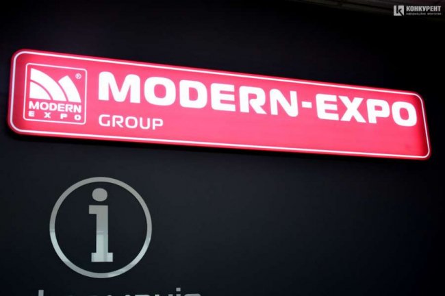 Луцьким школярам показали, як працює великий місцевий завод. ФОТО