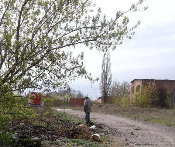 Волинянина оштрафували за викинуте на узбіччі дороги сміття 