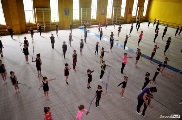 Луцькі депутати розібралися із проблемами «Спартака». ФОТО