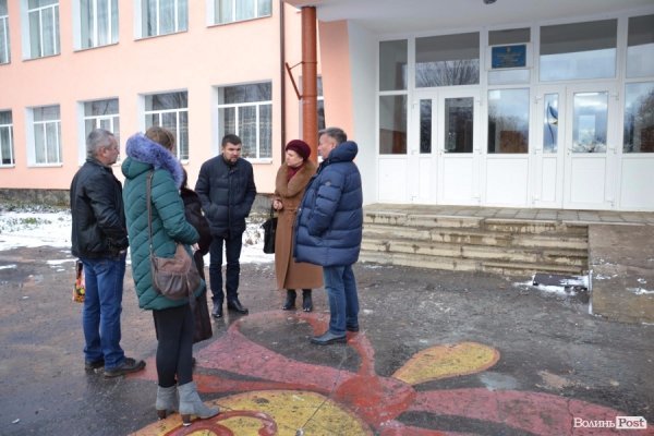 Гузь відкривав майданчики в окрузі попри снігопади*