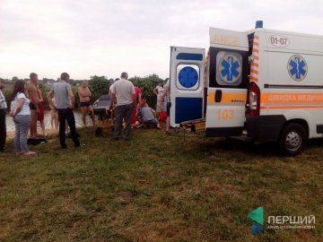 Невдале купання: в селі біля Луцька чоловік пошкодив хребет. ФОТО