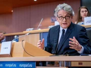 З 15 червня ЄС планує запровадити COVID-паспорти