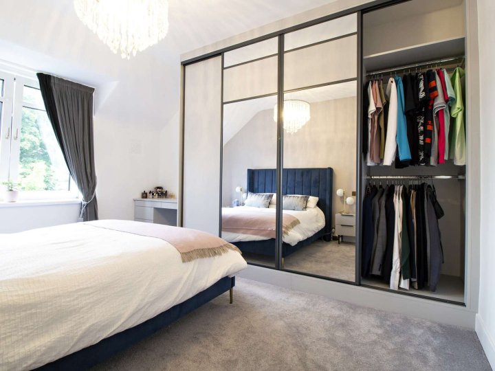 Де замовити шафу-купе в Івано-Франківську