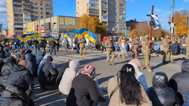 У Ковелі попрощалися з двома Героями Олександром Подліпінським та Романом Рибчуком