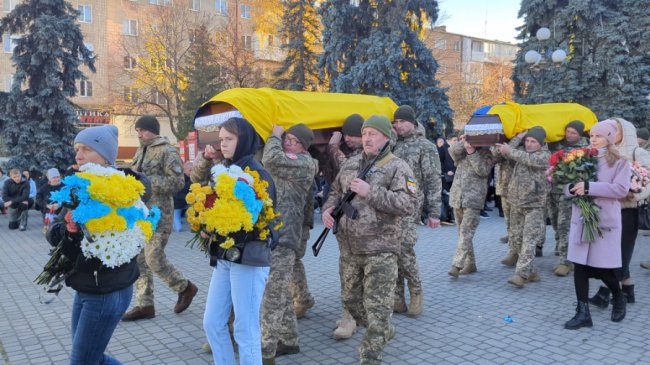 У Ковелі попрощалися з двома Героями Олександром Подліпінським та Романом Рибчуком