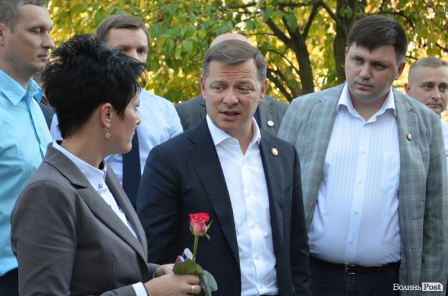 «Ми витрусимо з держави гроші для пенсіонерів та ветеранів», – Олег Ляшко у Луцьку*