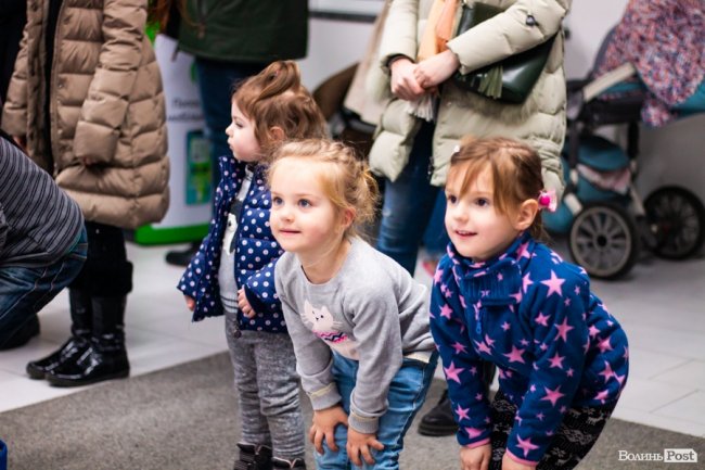 У «Промені» веселили дітей весняною програмою. ФОТО*