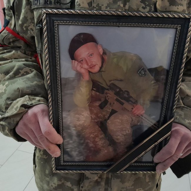 У Луцьку попрощалися із Героєм Миколою Трофимчуком