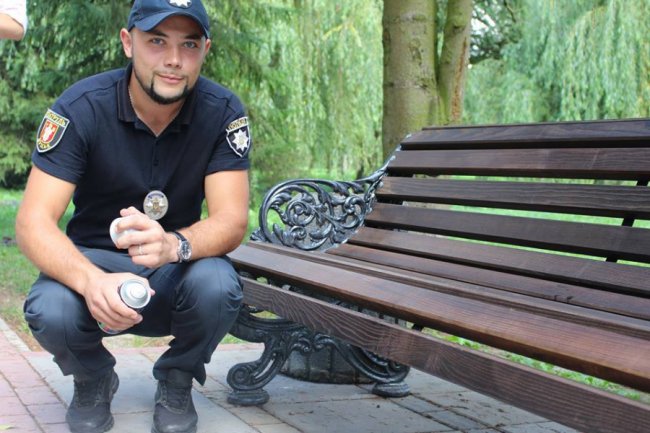 «Стоп наркотик!»: як у Луцьку боролися з небезпечною рекламою. ФОТО