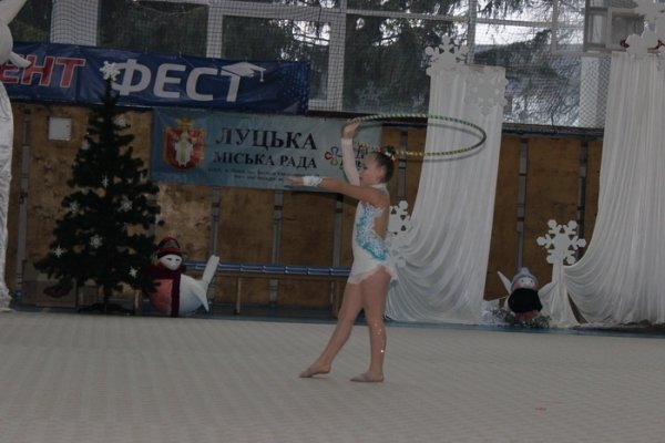 Святий Миколай і гімнастика: спортивне свято в Луцьку