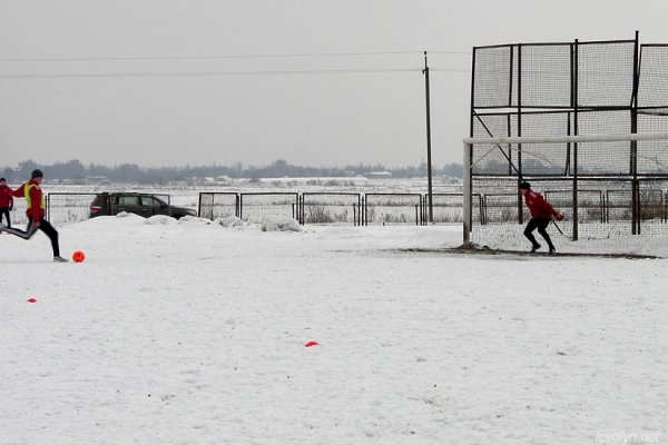 Як молодь і юніори «Волині» у сніговий футбол грали. ФОТО