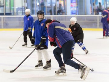 У Луцьку та Ковелі планують побудувати льодові арени 
