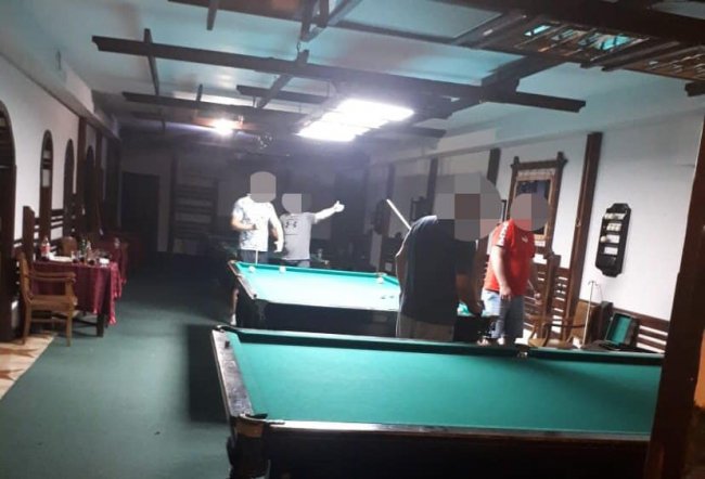 У Луцьку влаштували рейд нічним клубам та пабам: скільки склали протоколів за порушення карантину. ФОТО