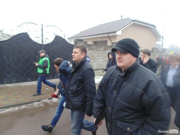 Як Автомайдан колядував у Клімчука. ВІДЕО