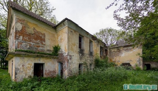 Закинута садиба магнатів на Ковельщині. ФОТО