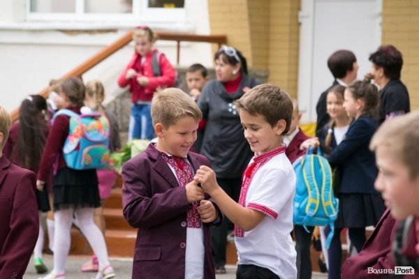 Шкільний сезон у Луцьку. ФОТО