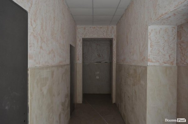 В затишному районі Луцька зводять сучасний житловий комплекс