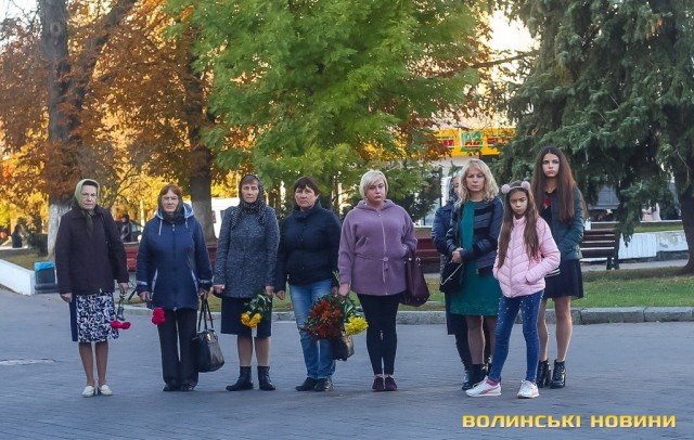 У Луцьку вшанували пам'ять про загиблих у війні на Сході України. ФОТО