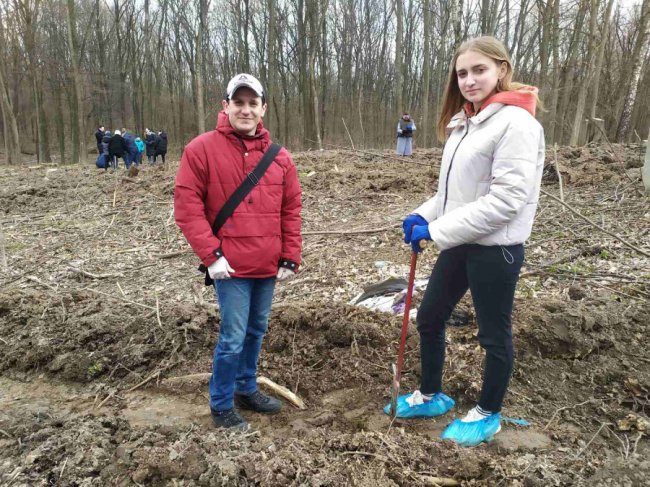 На Волині буде «сонячний ліс» від «сонячних дітей».ФОТО