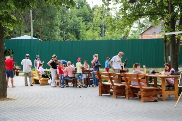 У Луцькому зоопарку в мавпочок з'явилось нове помешкання. ФОТО