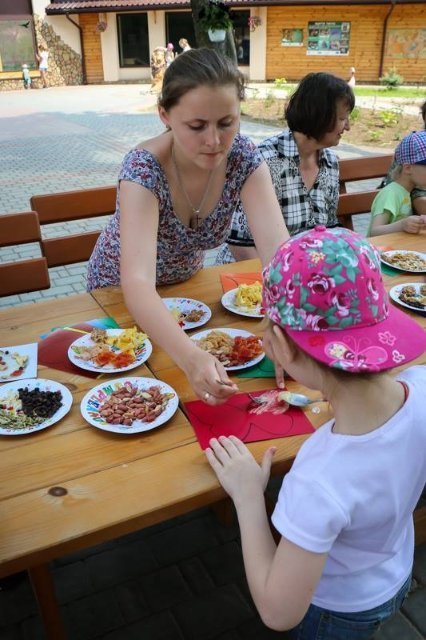 У Луцькому зоопарку в мавпочок з'явилось нове помешкання. ФОТО