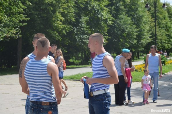 Свято «крилатої піхоти» у Луцьку. ФОТОРЕПОРТАЖ