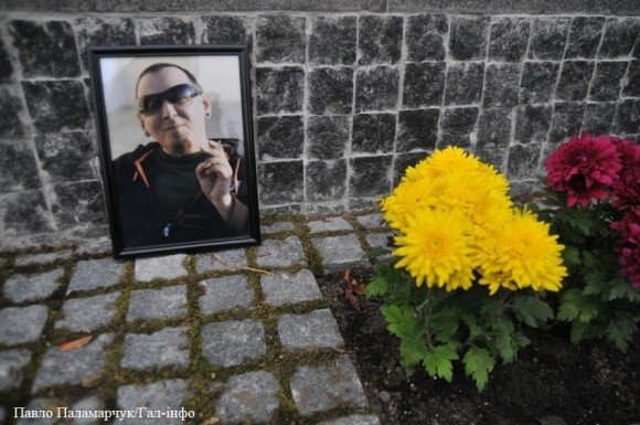 У Львові встановили пам’ятник Кузі з «Гадюкіних». ФОТО