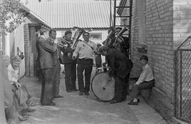 Як святкували весілля на Волині майже 40 років тому. РЕТРОФОТО