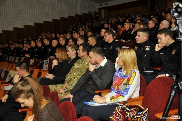 Фото з першого «дня народження» патрульної поліції Луцька