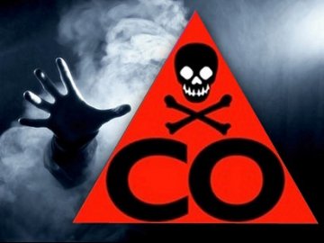 Розповіли про стан матері та доньки, які отруїлися чадним газом у Луцьку