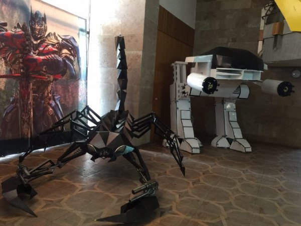 У Ковелі відкрилась виставка роботів і трансформерів. ФОТО. ВІДЕО