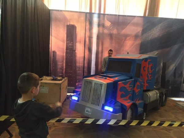 У Ковелі відкрилась виставка роботів і трансформерів. ФОТО. ВІДЕО